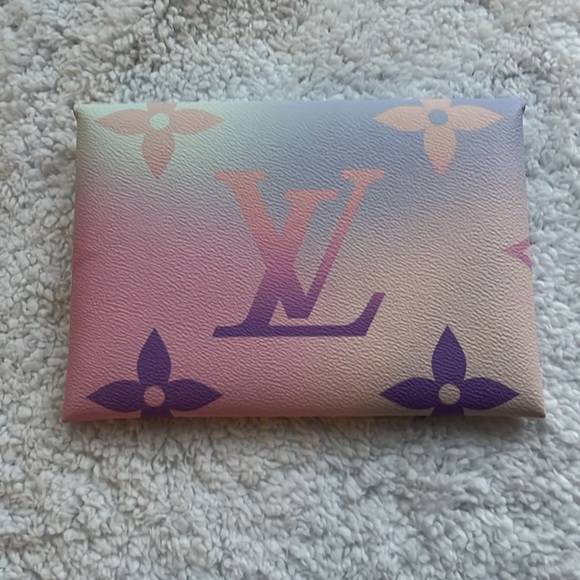 Louis Vuitton Spring in the city Monogram Sunrise Kirigami pochette GM - Picture 4 of 4